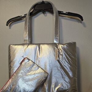 Clinique Shimmering Silver Tote and Pouch Set